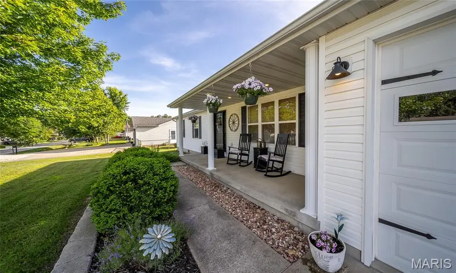 1017 Amanda Street, Saint James, MO 65559 - #2
