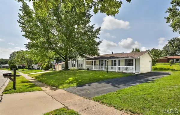 11858 Villa Dorado Drive, St Louis, MO 63146