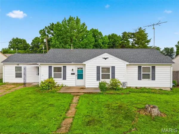 805 Brooksher Drive, Elsberry, MO 63343