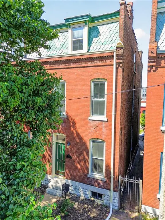 1323 Shenandoah Avenue, Saint Louis, MO 63104 - #3