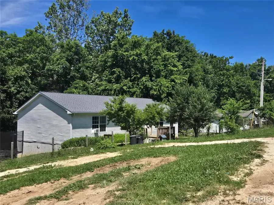 400 Julie Court, Elsberry, MO 63343 - #3