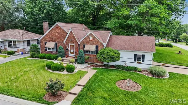 206 N Castello Street, Florissant, MO 63031