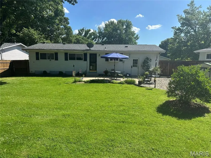 2075 Tahoe Drive, Florissant, MO 63031 - #2