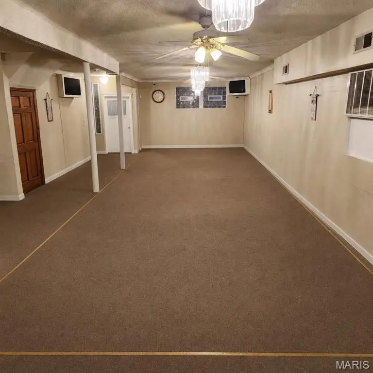 2801 Arlington Avenue, Saint Louis, MO 63120 - #2