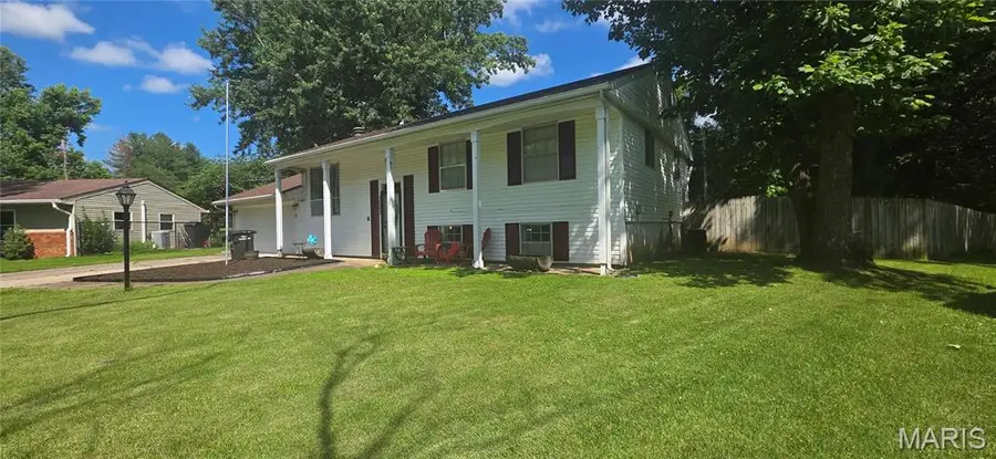 1027 W Willow, Carbondale, IL 62901 - #2