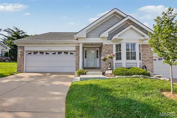 2417 S Lakeridge Court #14, Lake St Louis, MO 63367