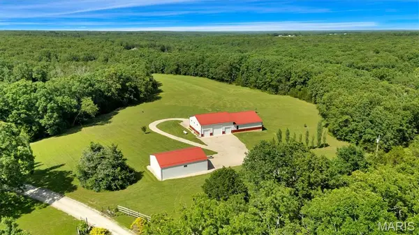 1001 Dunham Road, Cuba, MO 65559