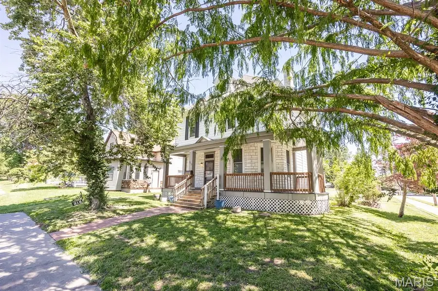 315 Wabash Avenue, Belleville, IL 62220 - #2