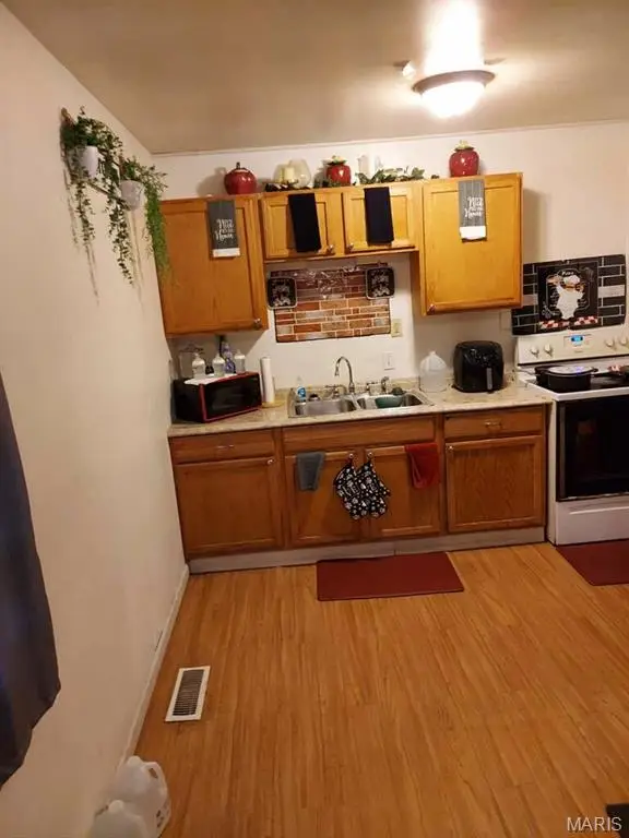 94 Edwards Street, Cahokia, IL 62206 - #2