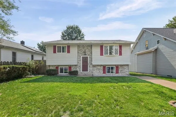 303 Bowman Avenue, East Alton, IL 62024