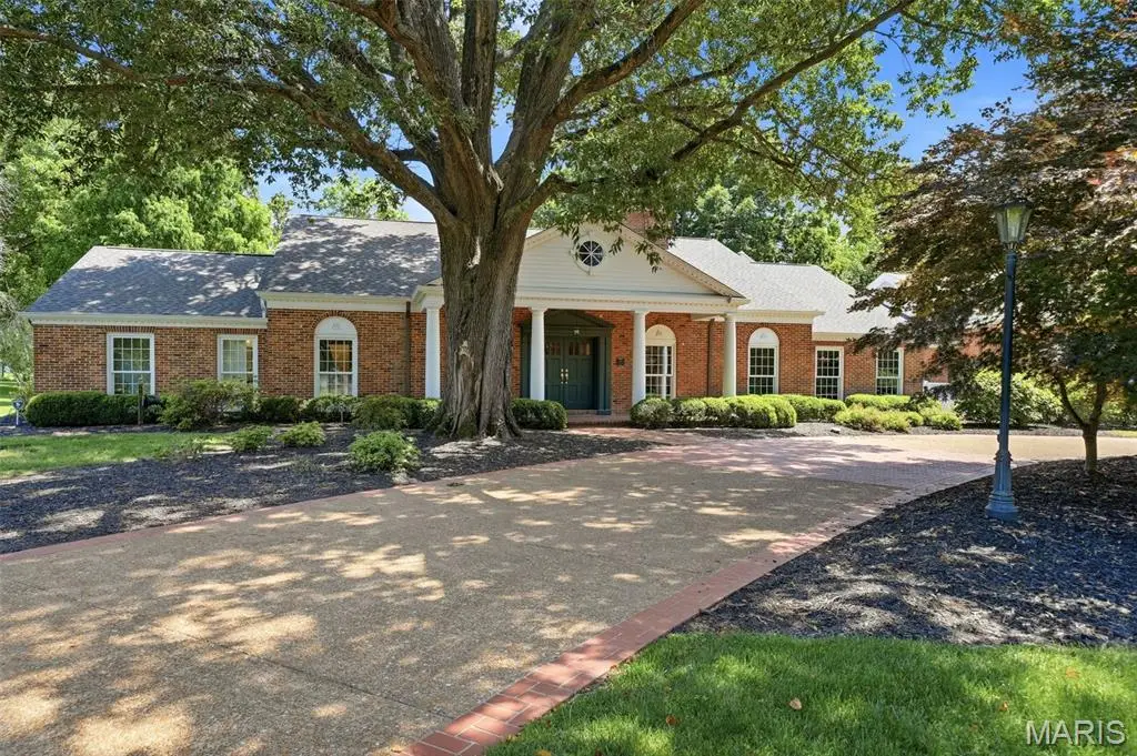 12 Rolling Rock Lane, Ladue, MO 63124 - #1
