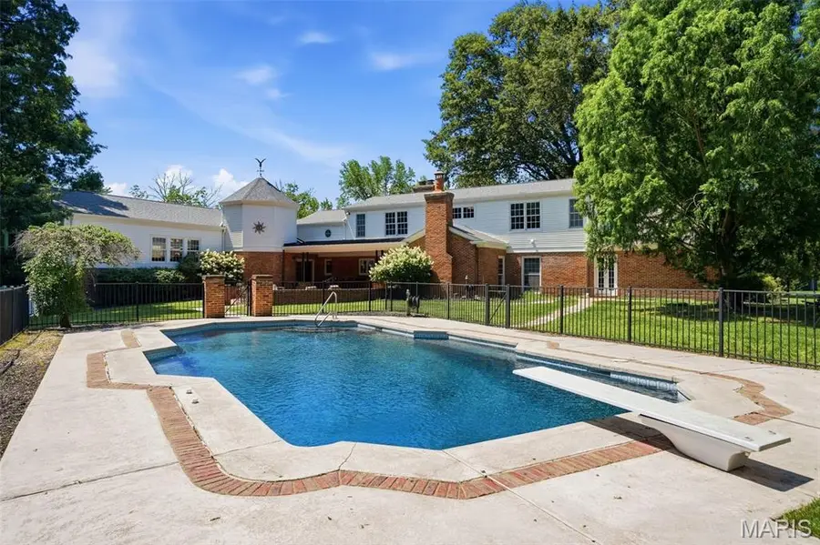 12 Rolling Rock Lane, Ladue, MO 63124 - #3