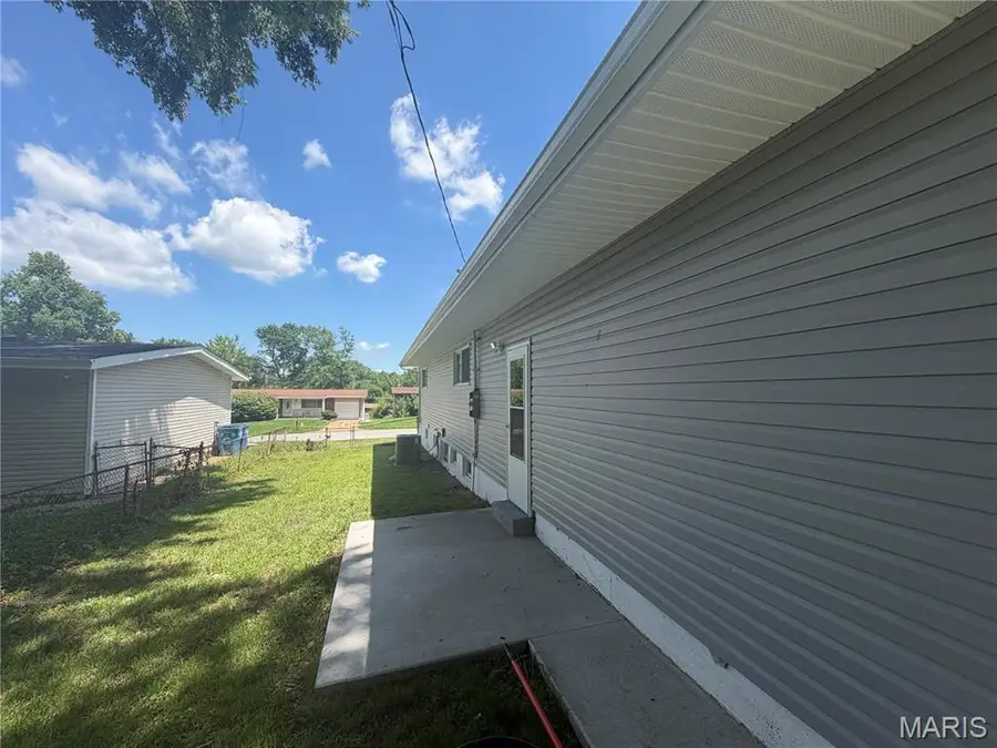 1939 Green Valley Drive, Saint Louis, MO 63136 - #2