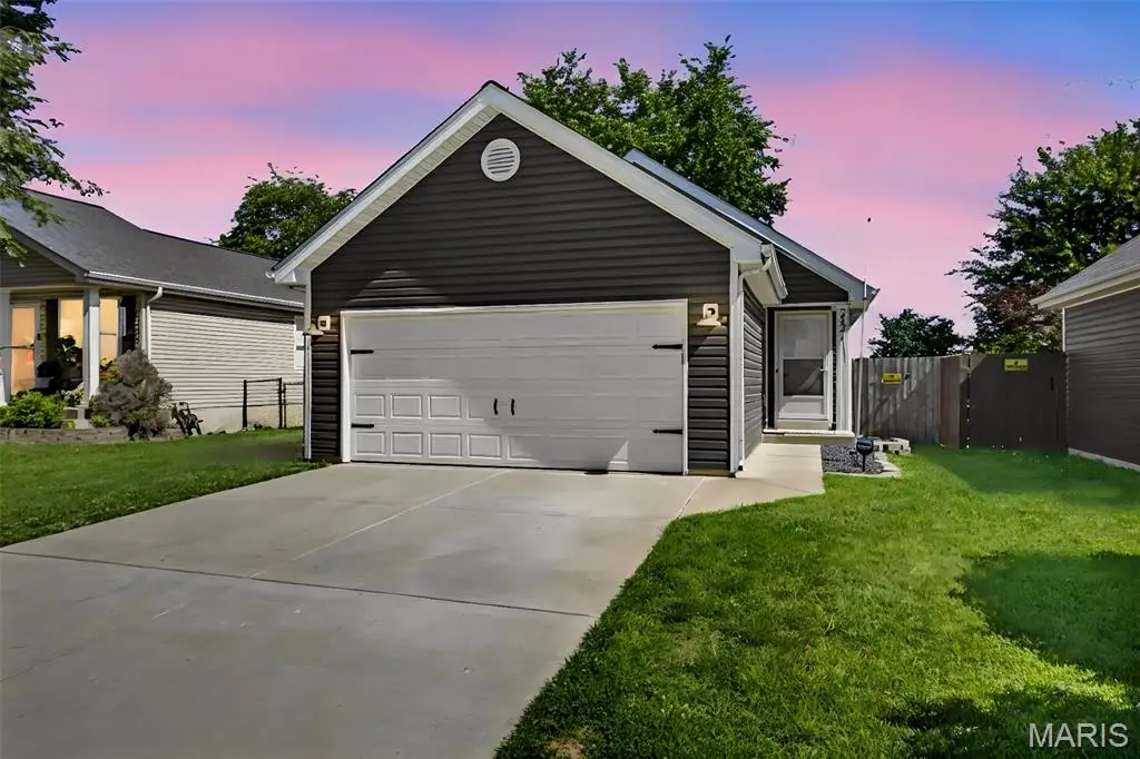 232 Autumn Oaks Drive, Troy, MO 63379 - #1