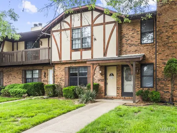 902 Maces Grove Road, O'Fallon, IL 62269
