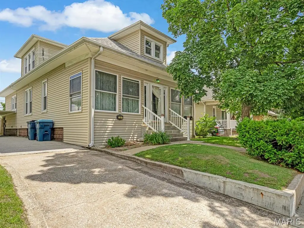 737 Madison Avenue, Wood River, IL 62095 - #1