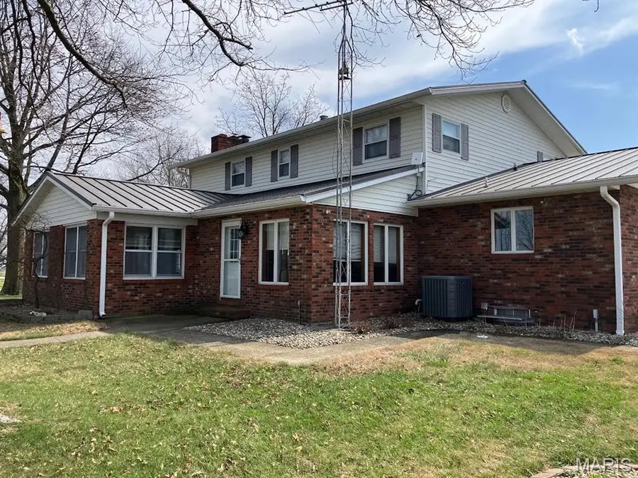 6811 Breese Road, Aviston, IL 62216 - #2