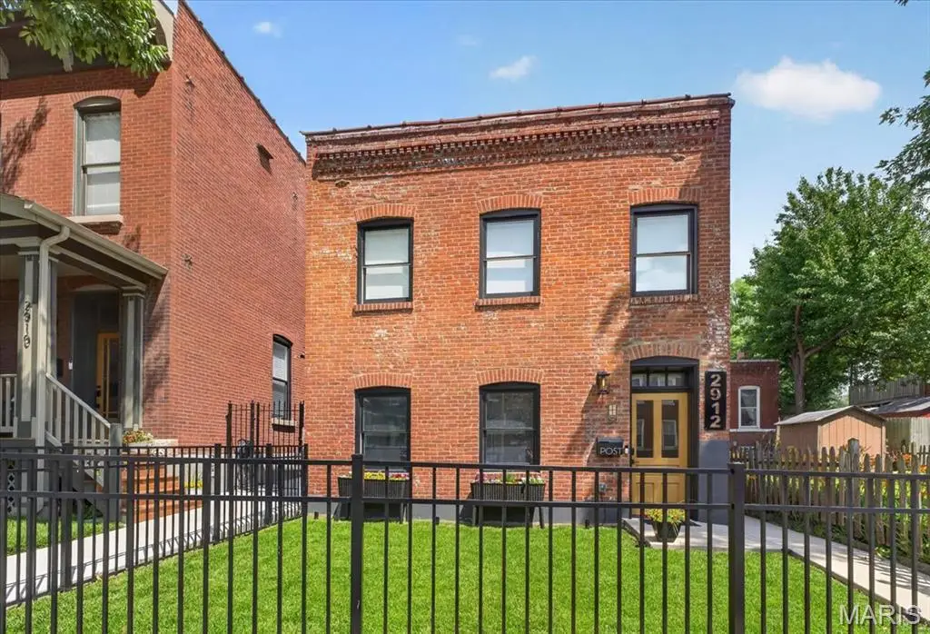 2912 Missouri Avenue, Saint Louis, MO 63118 - #1