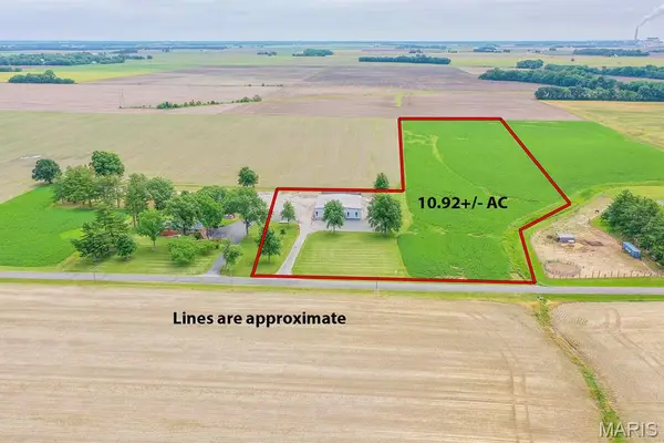 2430 Beckmann Road, Lenzburg, IL 62255