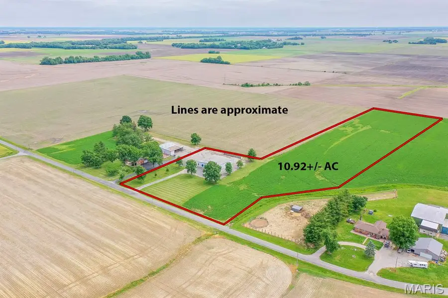 2430 Beckmann Road, Lenzburg, IL 62255 - #2