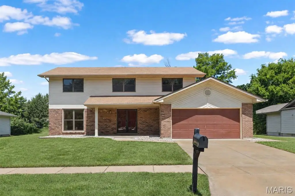 12787 Parkway Estates Drive, Saint Louis, MO 63146 - #1