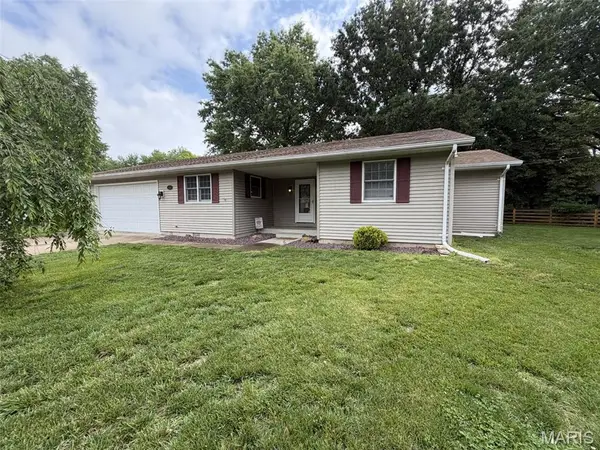 1532 Lincoln Boulevard, Mascoutah, IL 62258