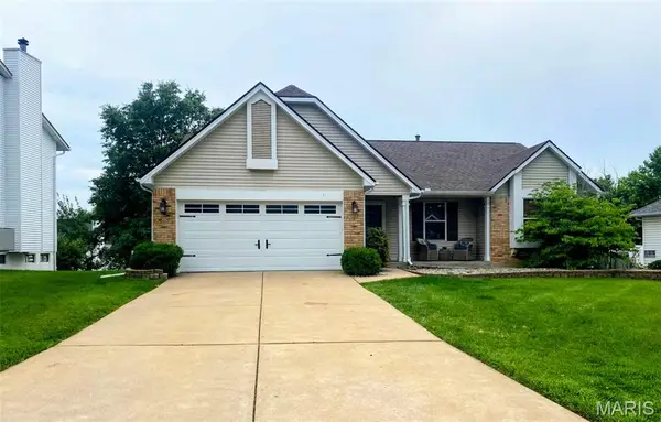 33 Georgetown Circle, O'Fallon, MO 63368