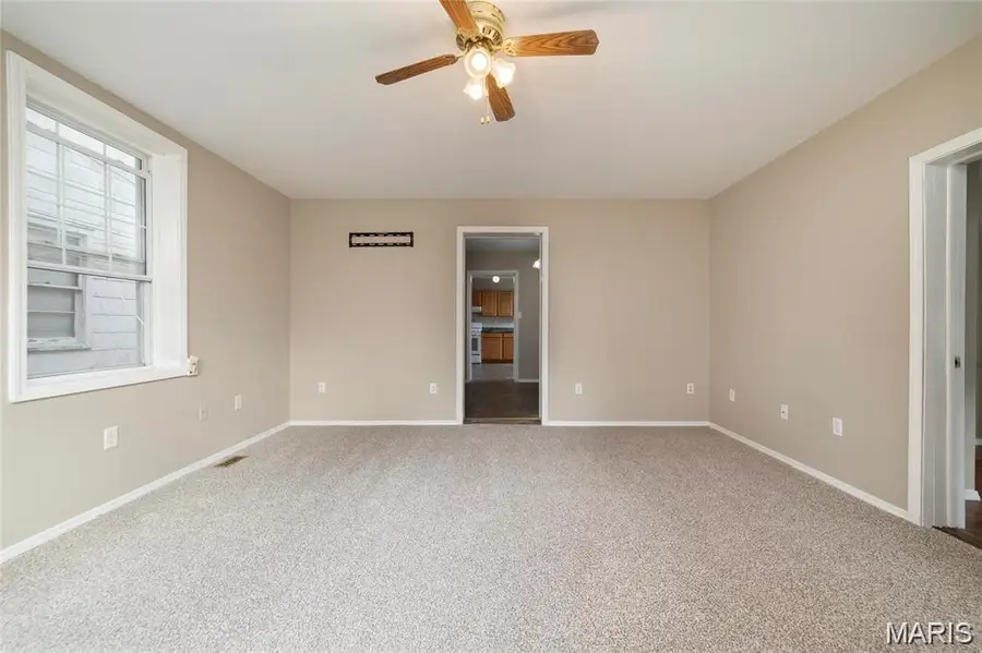 317 E 4th Street, Washington, MO 63090 - #2