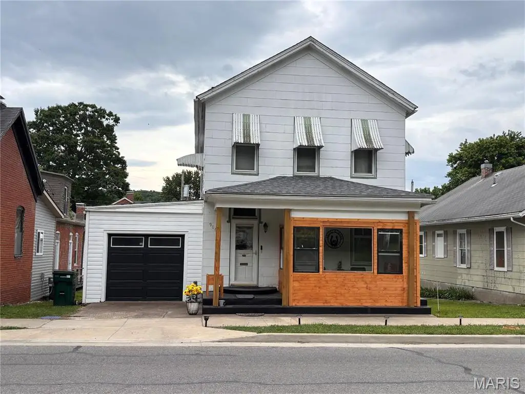 906 Georgia Street, Louisiana, MO 63353 - #1