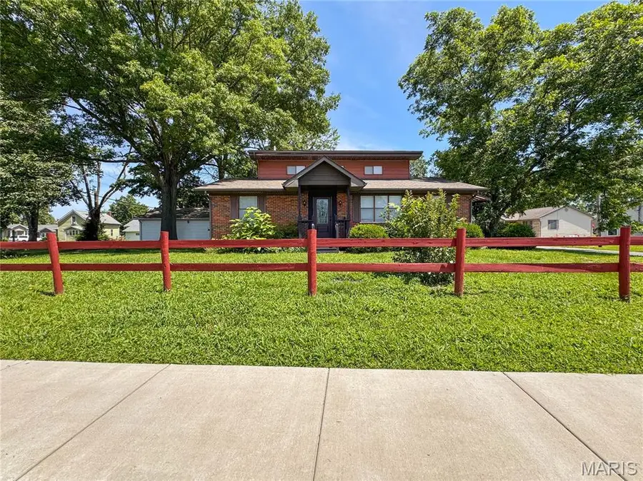 510 Highland Street, New Athens, IL 62264 - #2