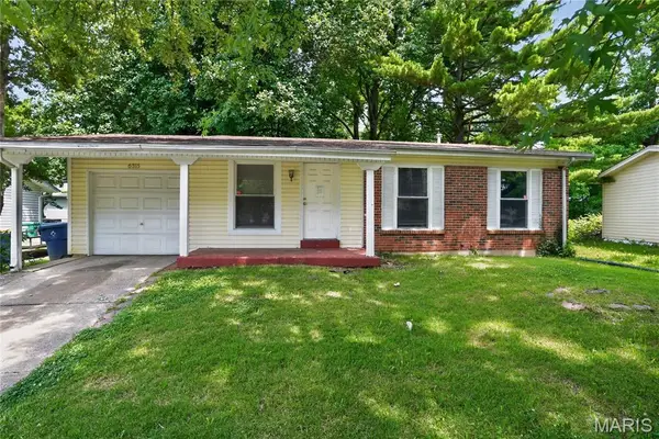 6315 Coventry Drive, St Louis, MO 63033