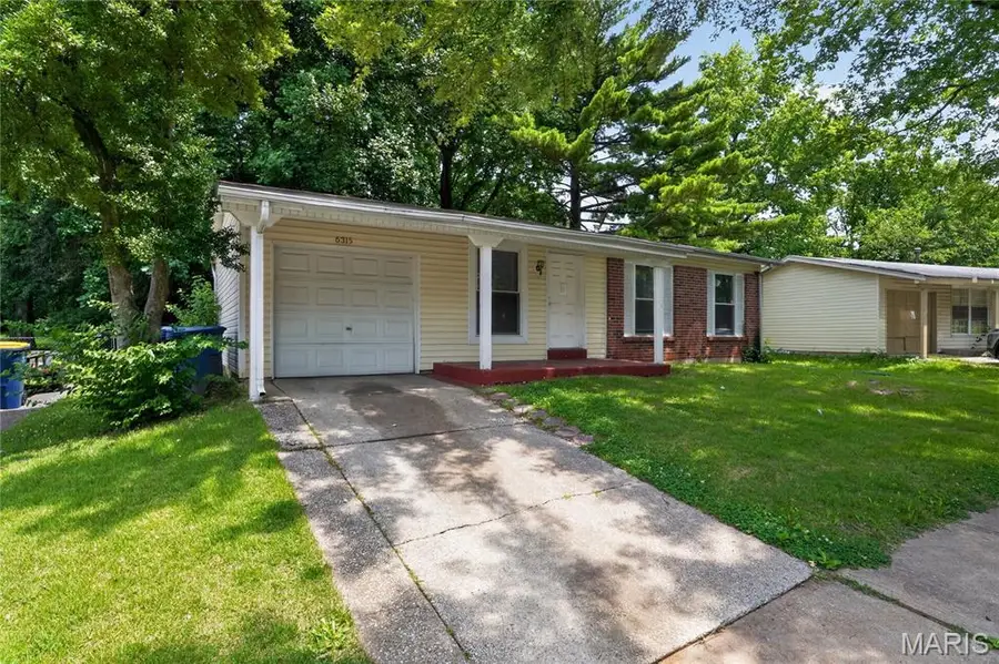 6315 Coventry Drive, Saint Louis, MO 63033 - #3