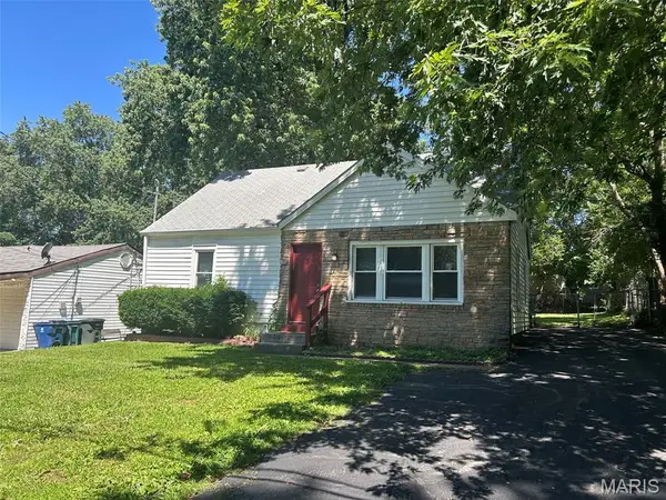 5 Cady Drive, Calverton Park, MO 63135