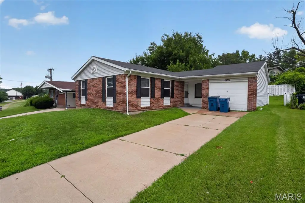 2583 Robley Drive, Saint Louis, MO 63136 - #1