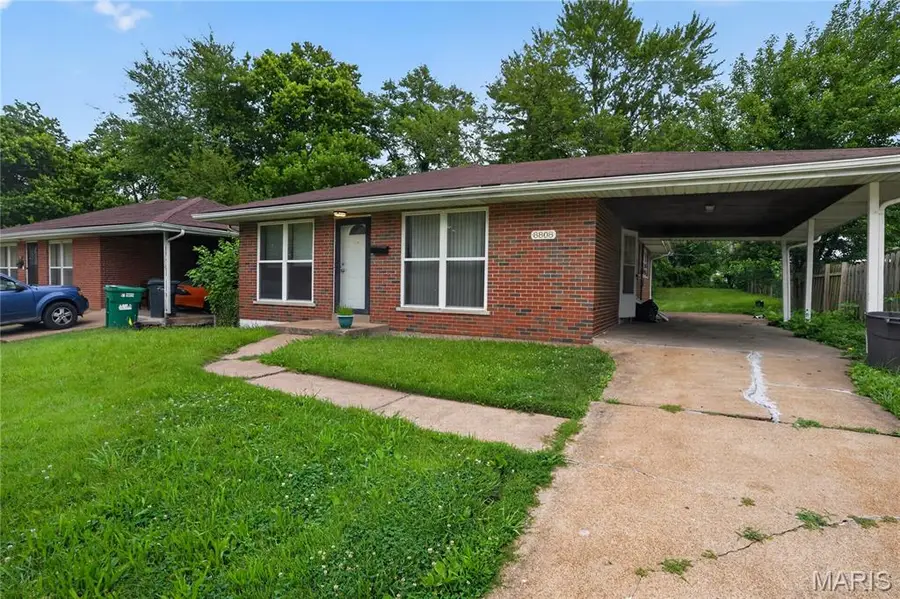 8808 Cherrywood Lane, Jennings, MO 63136 - #3