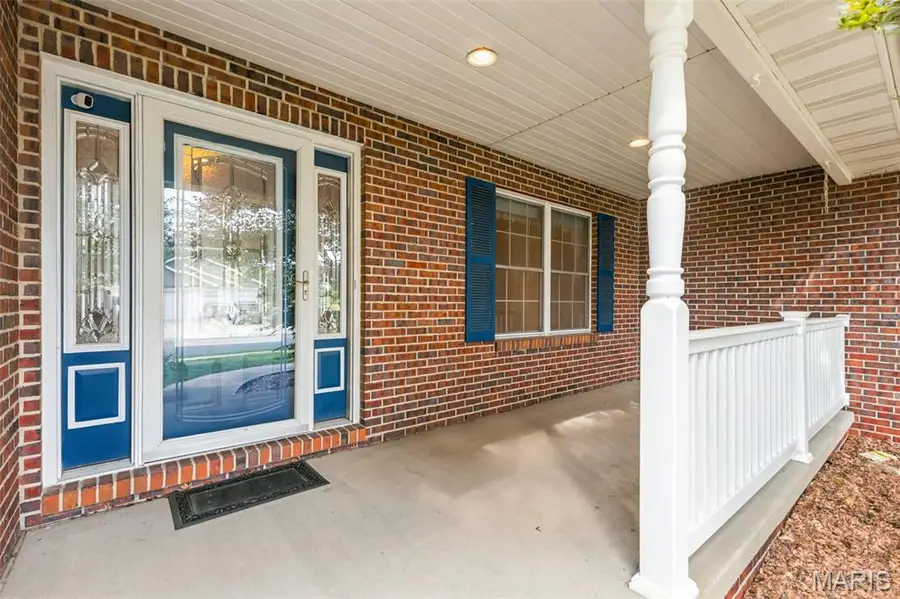 829 Brooke Lane, New Athens, IL 62264 - #3