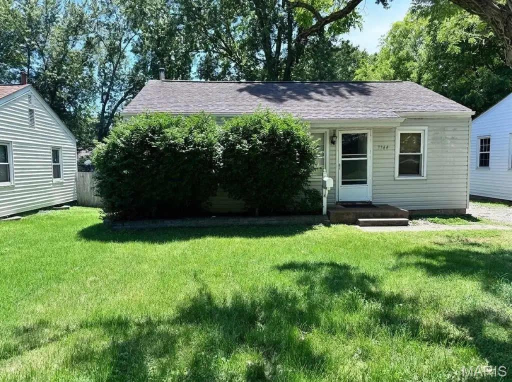 9544 Miriam Avenue, Overland, MO 63114 - #1
