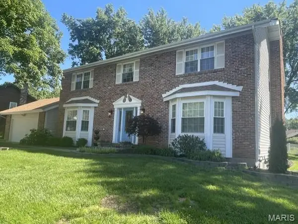 240 Victory Lane, St Charles, MO 63303