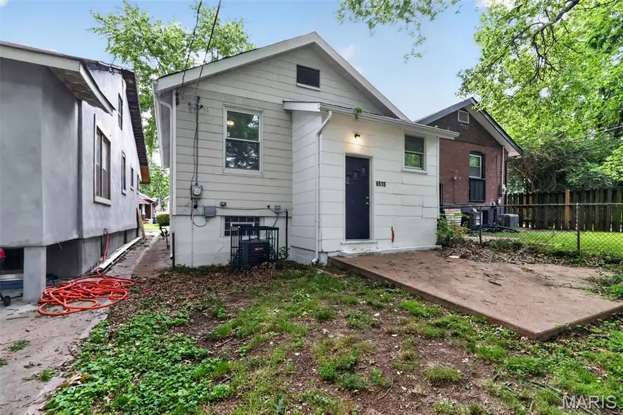 6510 Julian Avenue, Saint Louis, MO 63133 - #3