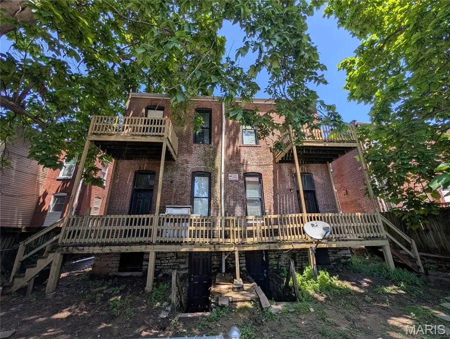 2742 Osage Street, Saint Louis, MO 63118 - #2