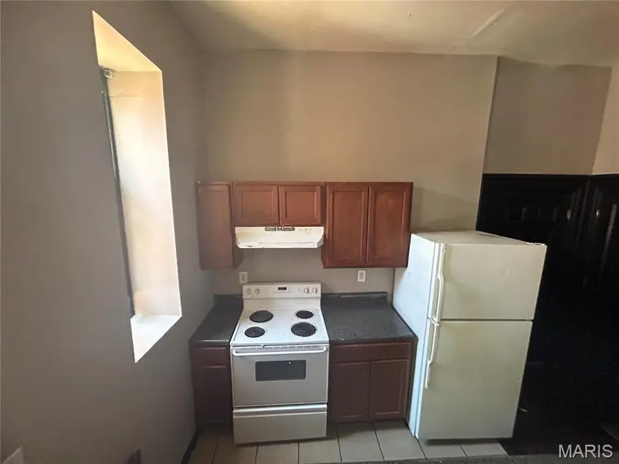 2742 Osage Street, Saint Louis, MO 63118 - #3