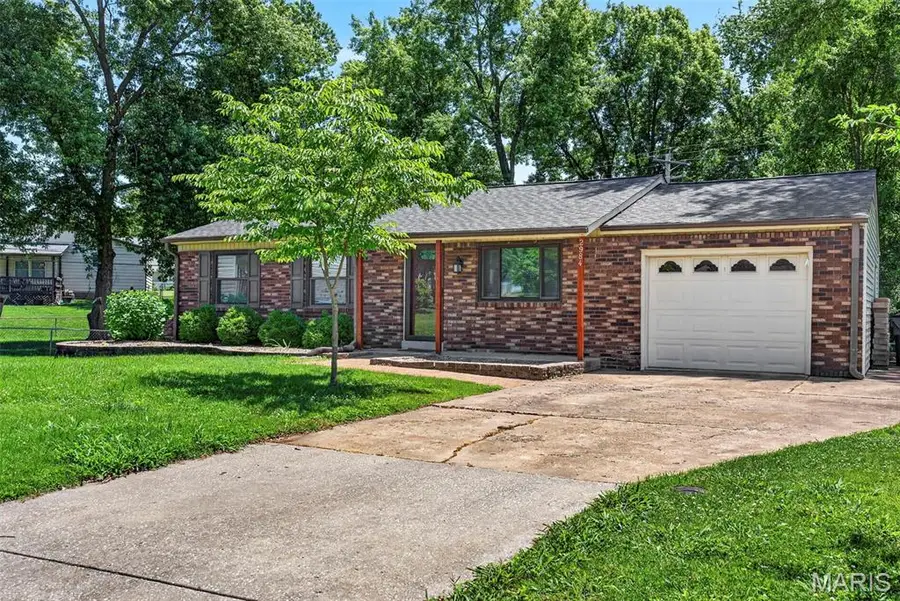 2984 Joyce Court, Maryland Heights, MO 63043 - #2
