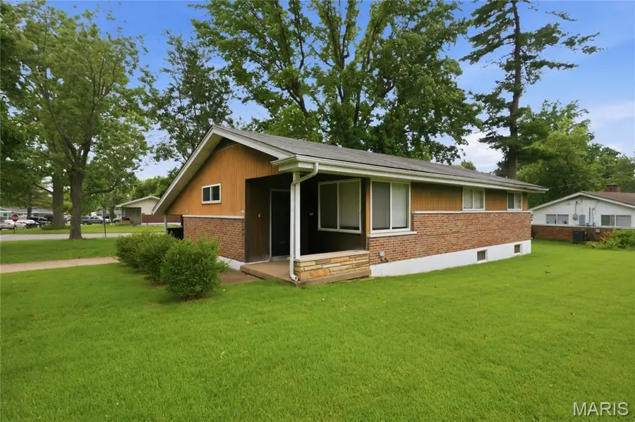 9731 Lanier Drive, Saint Louis, MO 63136 - #2