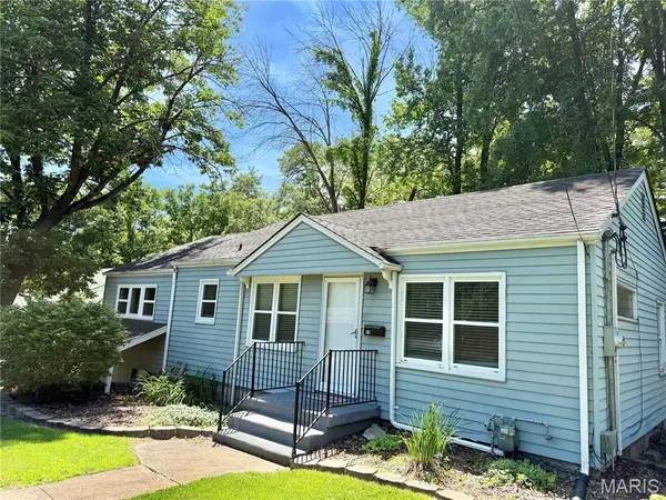35 Mather Street, Alton, IL 62002
