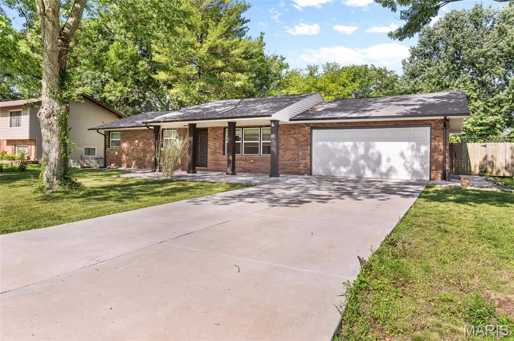 34 Belair Court, Maryville, IL 62062 - #1