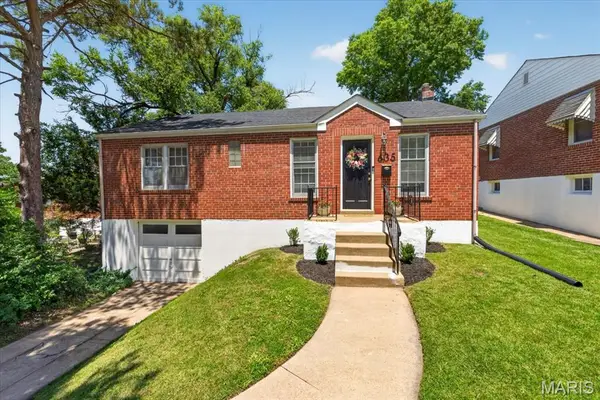 635 Ellwine Drive, St Louis, MO 63125