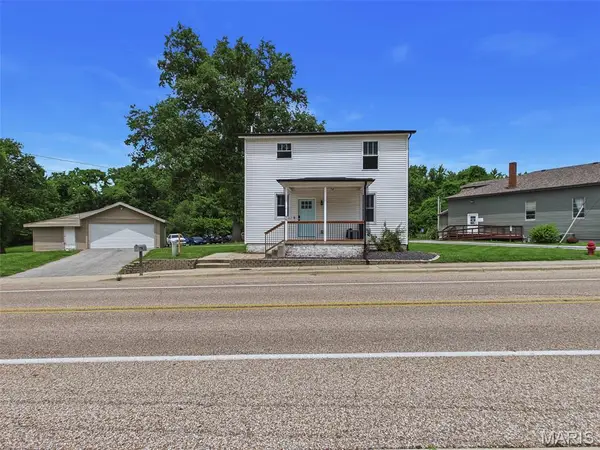 96 S Main Street, Glen Carbon, IL 62034