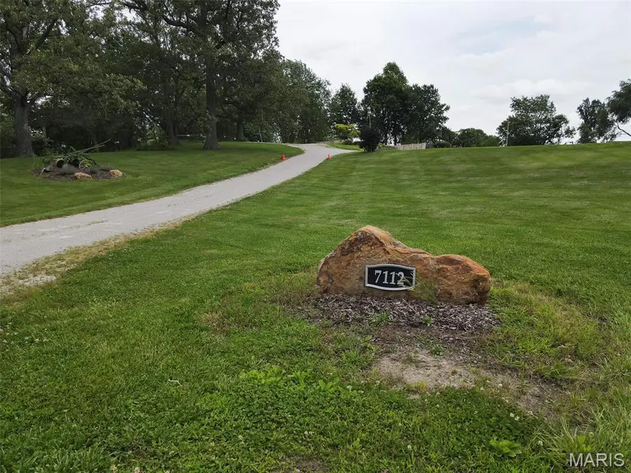 7112 Fields Drive, Moro, IL 62067 - #3