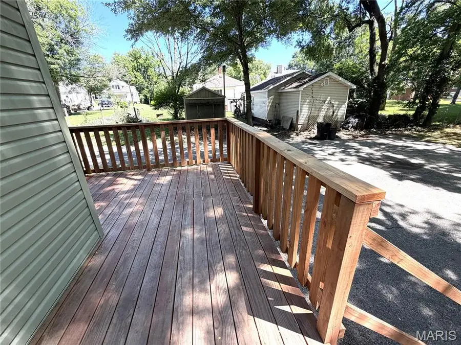 710 Annex Street, Belleville, IL 62220 - #2