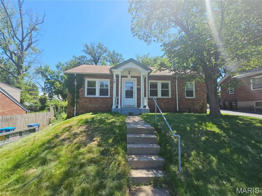 18 S Barat Avenue, Ferguson, MO 63135 - #1